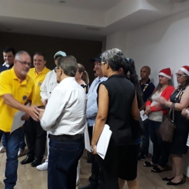Foto 1 de Os contribuintes que nos ajudam durante todo o ano fizeram uma última visita em 2019