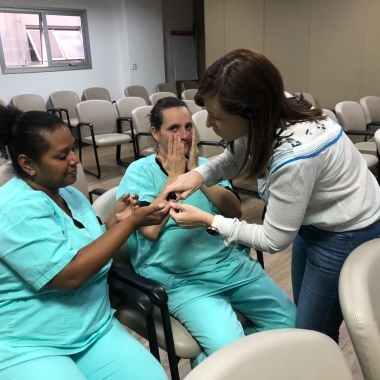 Foto 1 de Para celebrar o dia Internacional da Mulher tivemos palestras e care day no hospital